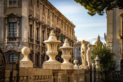 Catania Molding